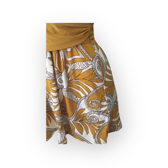 Come Como ❁ Printed Plunging V Neck Tunic Cami Tank ❁ Goldenrod + Ivory ❁ Large - Picture 11 of 16